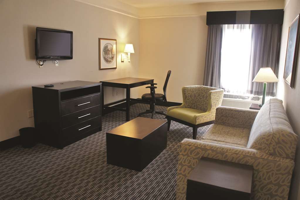Hotel La Quinta By Wyndham Beaumont West Habitación foto